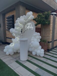 بادکنک ارایی سفید🤍🤍 #بادکنکسفید #بادکنکآرایی…